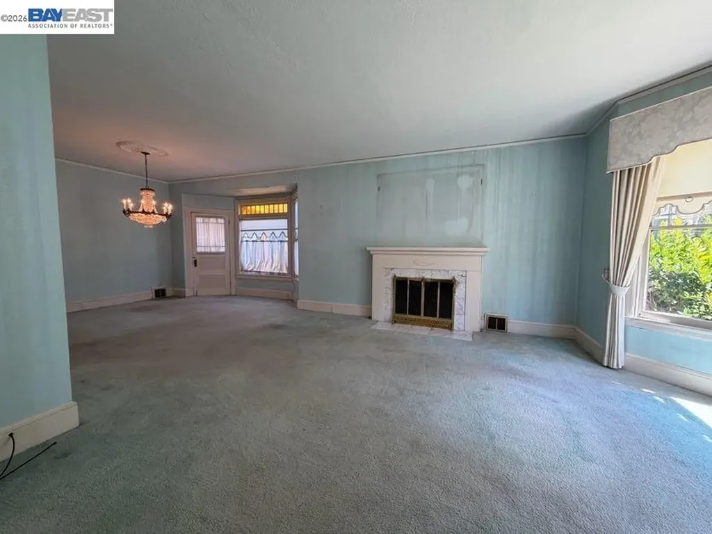 1409 San Antonio Avenue Alameda CA 94501