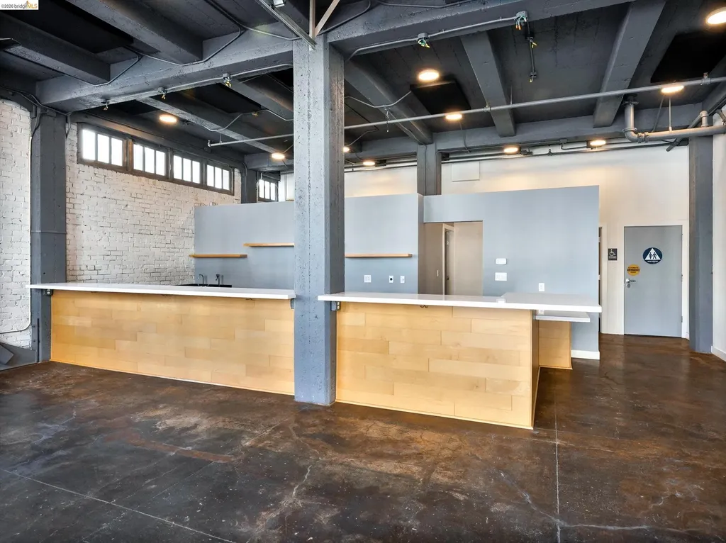 201 3rd Street Oakland CA 94607
