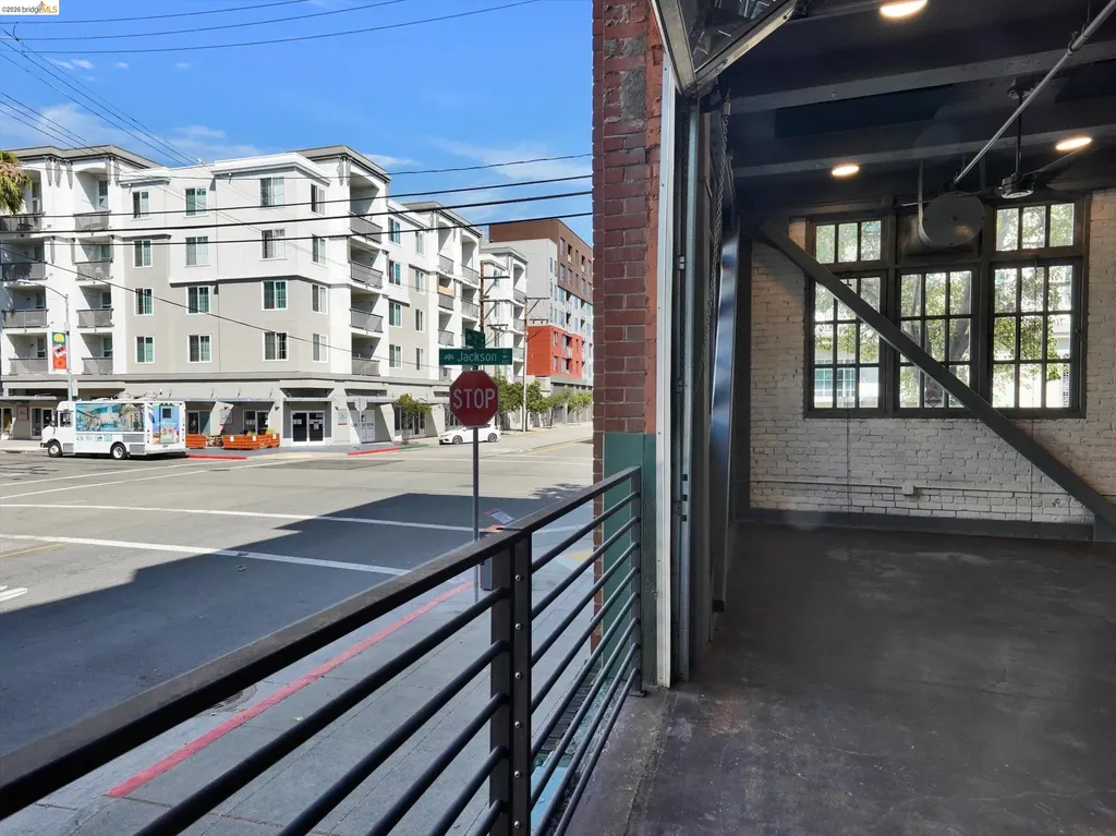201 3rd Street Oakland CA 94607