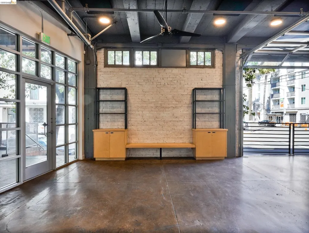 201 3rd Street Oakland CA 94607