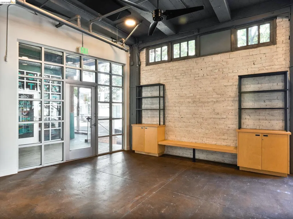 201 3rd Street Oakland CA 94607