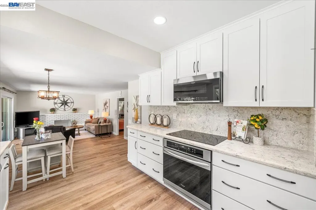 5887 Black Avenue Pleasanton CA 94566