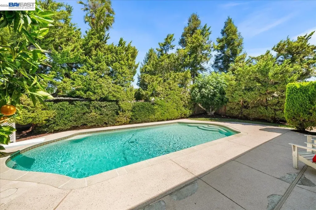 5887 Black Avenue Pleasanton CA 94566