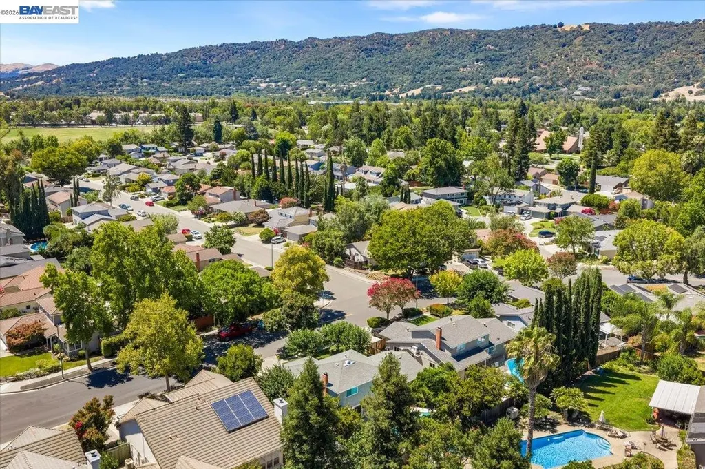 5887 Black Avenue Pleasanton CA 94566