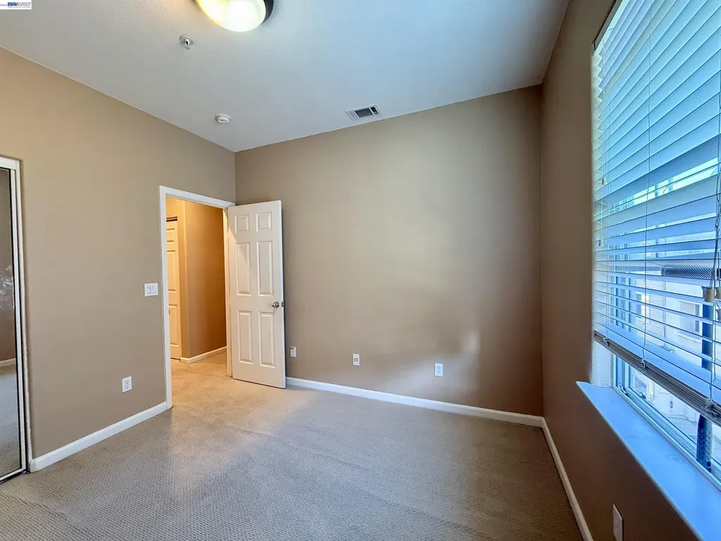 550 Summer Lane Richmond CA 94806