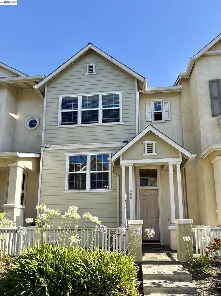 550 Summer Lane Richmond CA 94806