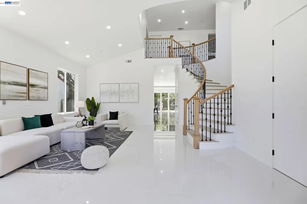 358 Anza Street Fremont CA 94539
