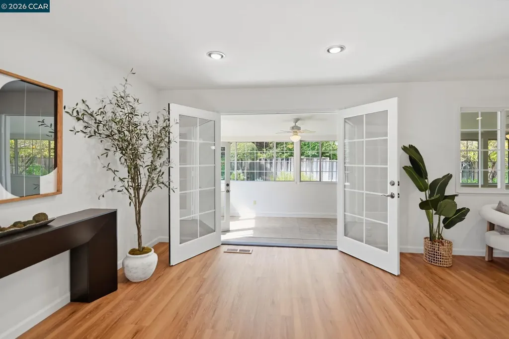 4268 Orangewood Court Concord CA 94521