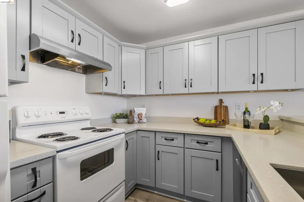 535 Pierce Street Albany CA 94706
