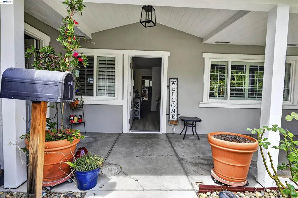 1249 Duffy Way Brentwood CA 94513