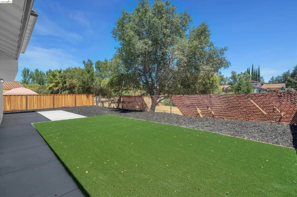 1709 Yellowstone Drive Antioch CA 94509