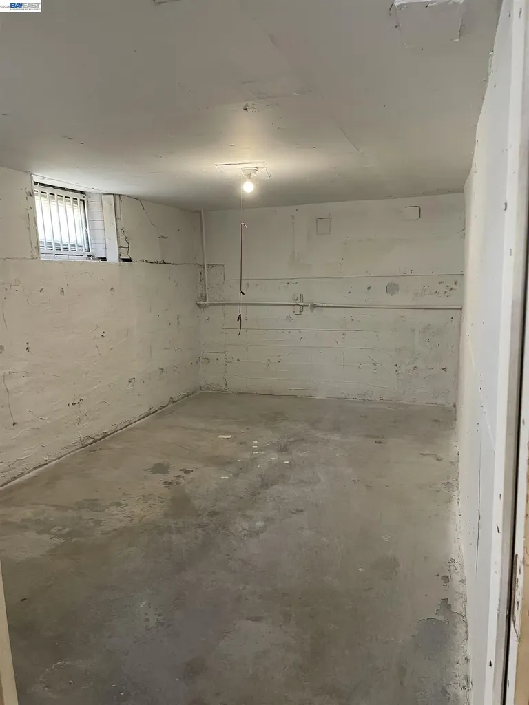 9826 C Street Oakland CA 94603