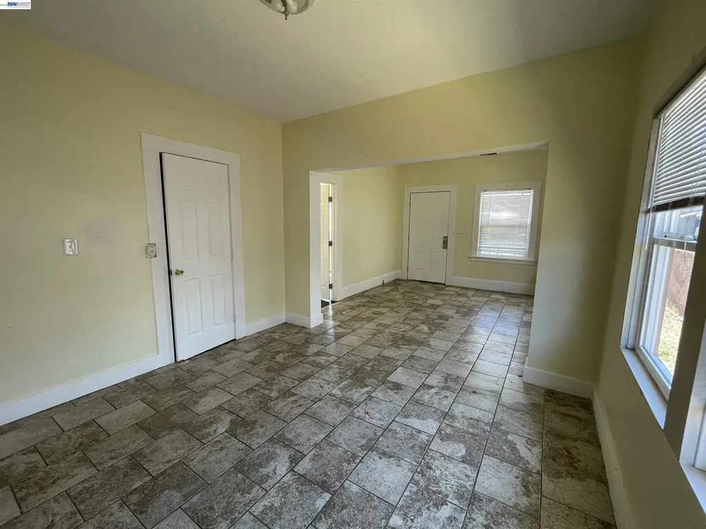 9826 C Street Oakland CA 94603