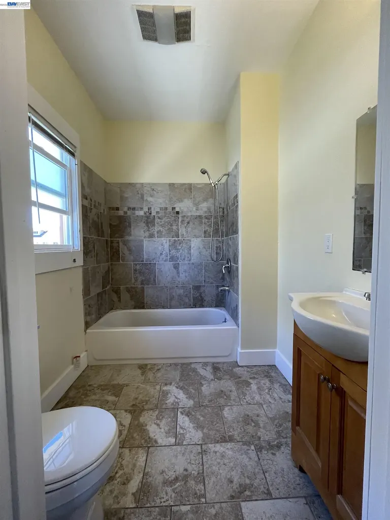 9826 C Street Oakland CA 94603