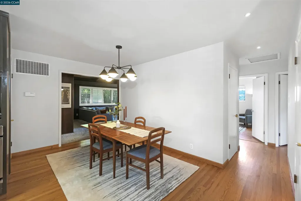 2535 Francis Drive Pinole CA 94564