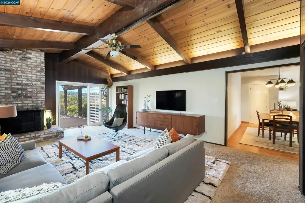 2535 Francis Drive Pinole CA 94564