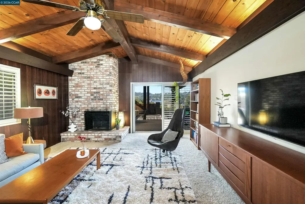 2535 Francis Drive Pinole CA 94564