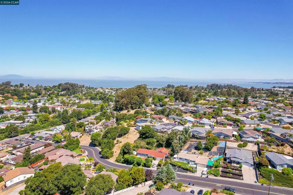 2535 Francis Drive Pinole CA 94564