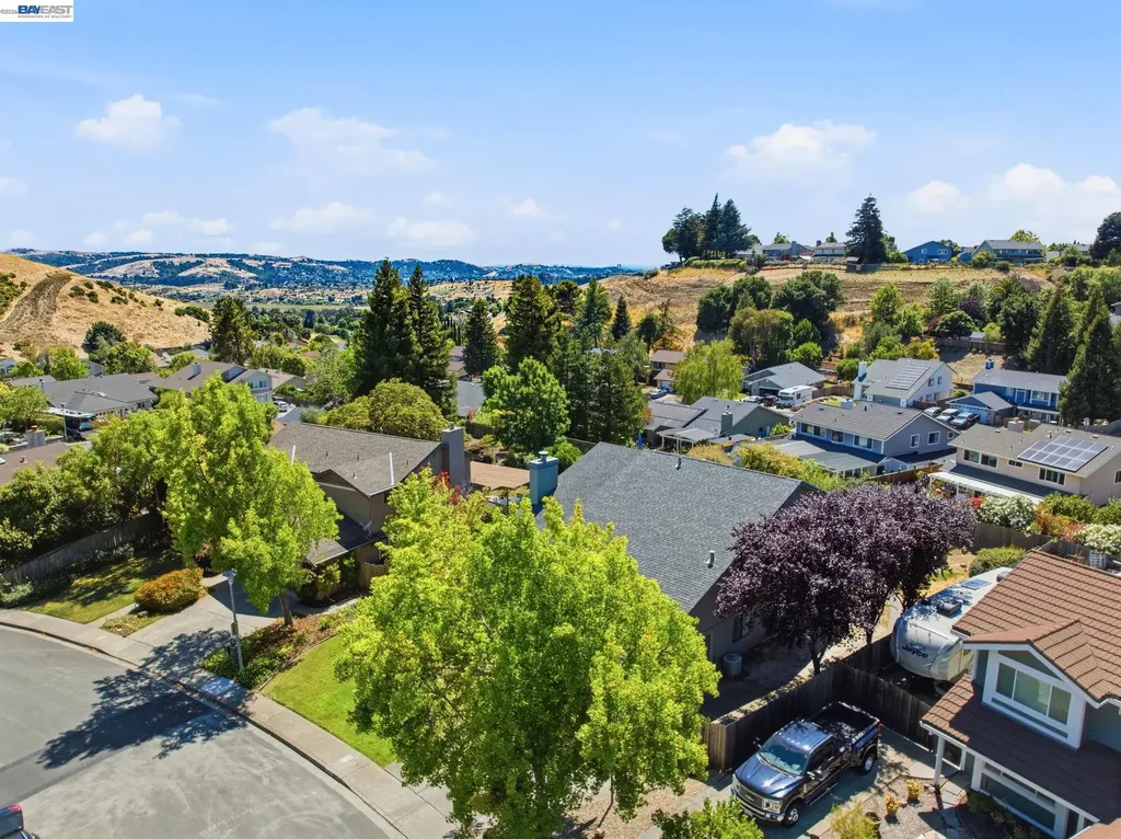 883 Dover Circle Benicia CA 94510
