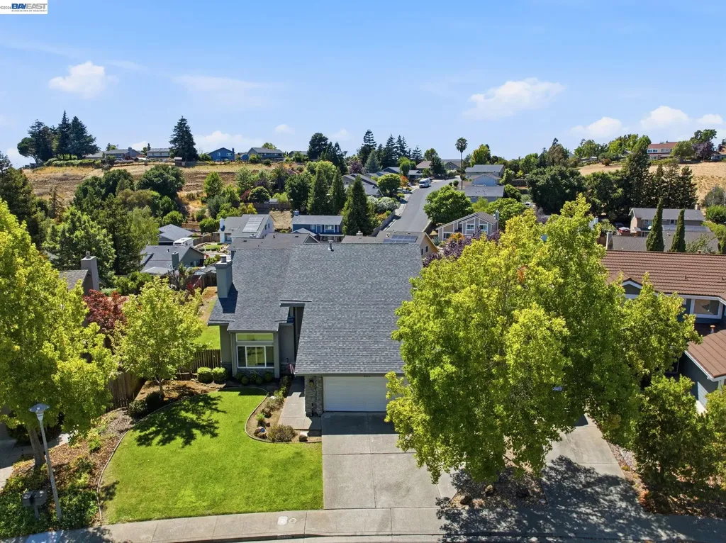 883 Dover Circle Benicia CA 94510