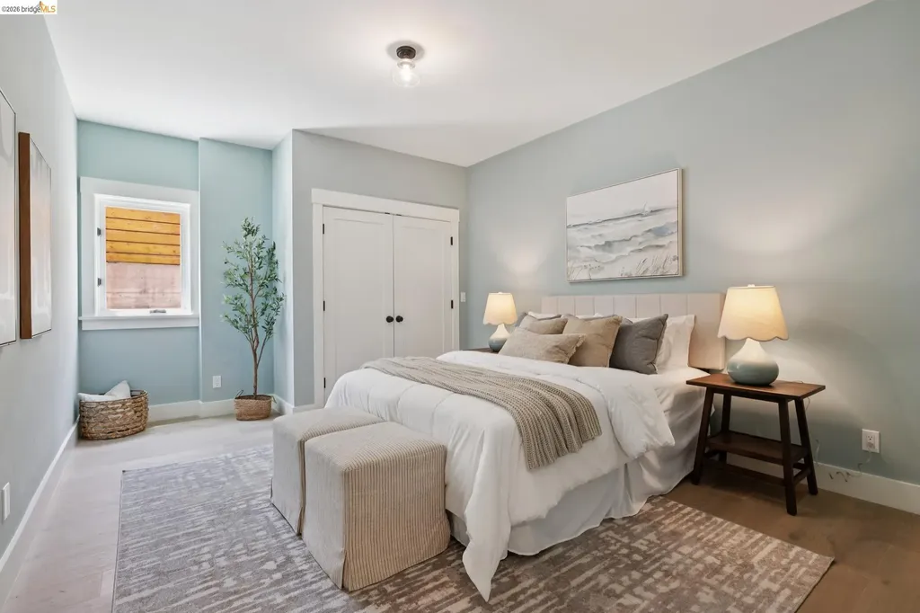 4430 Howe Street Oakland CA 94611