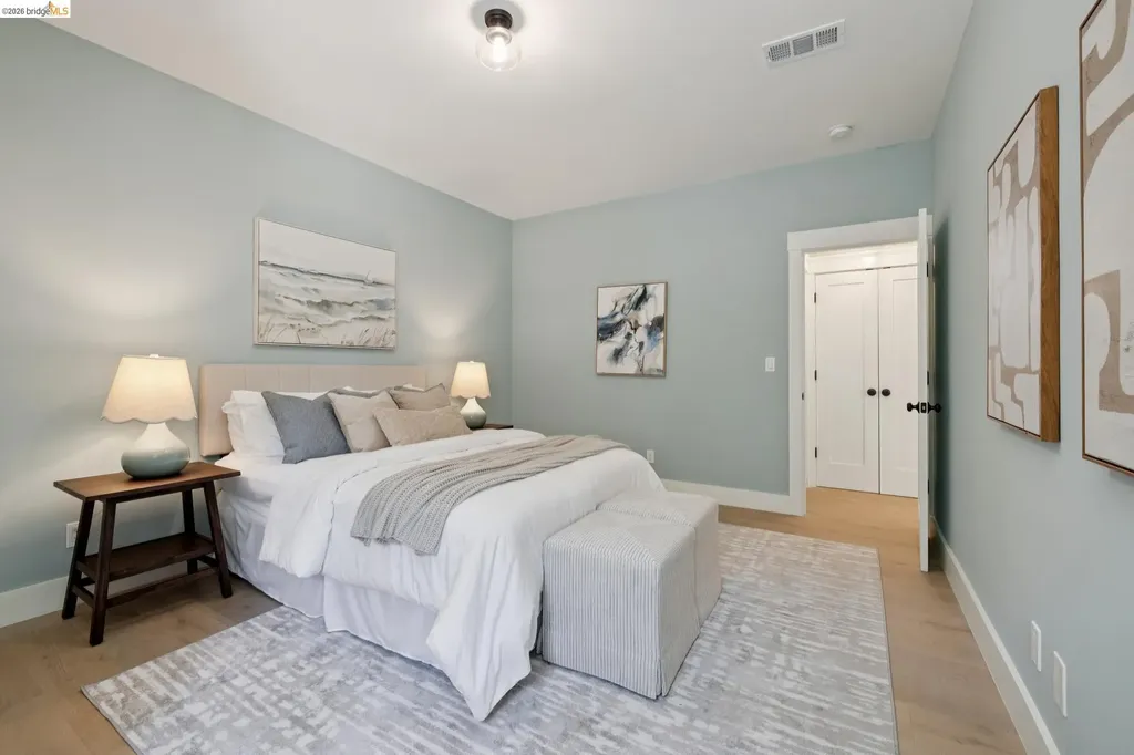4430 Howe Street Oakland CA 94611