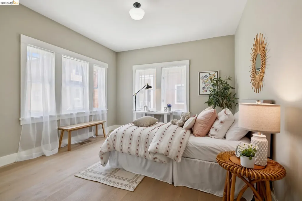 4430 Howe Street Oakland CA 94611
