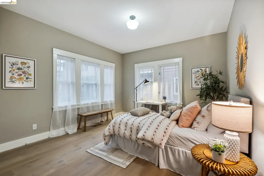 4430 Howe Street Oakland CA 94611