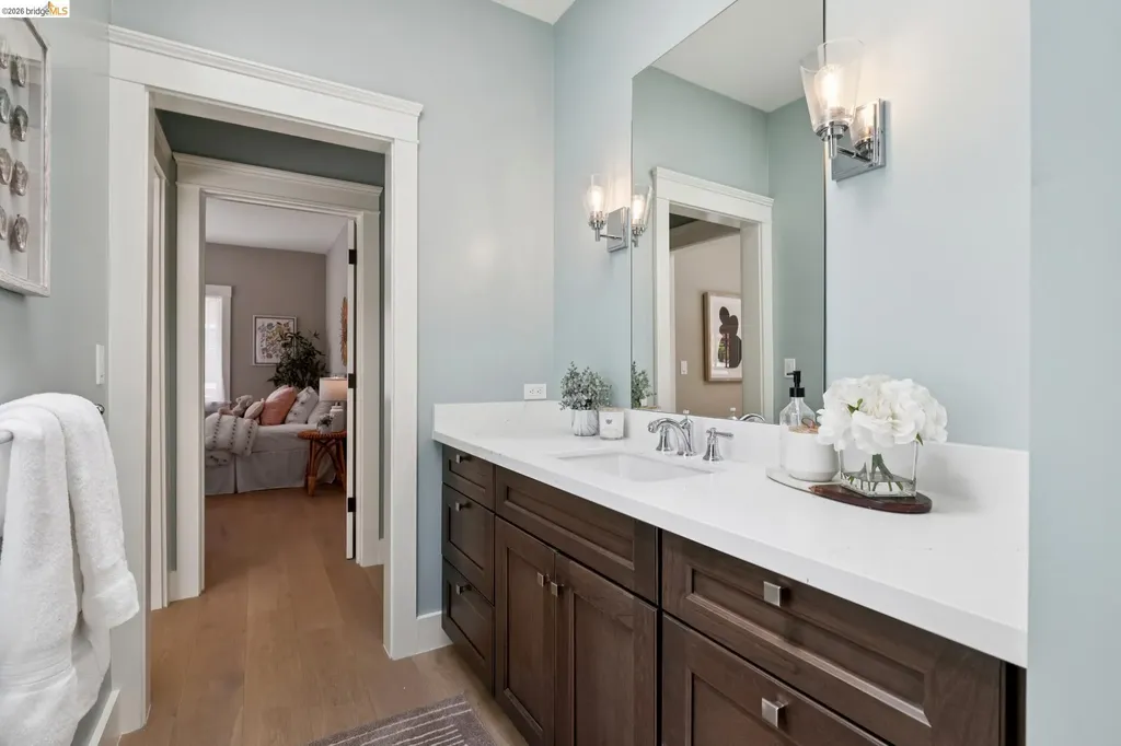 4430 Howe Street Oakland CA 94611