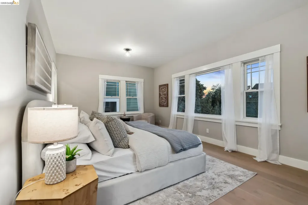 4430 Howe Street Oakland CA 94611
