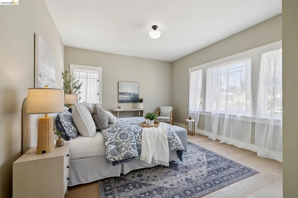 4430 Howe Street Oakland CA 94611