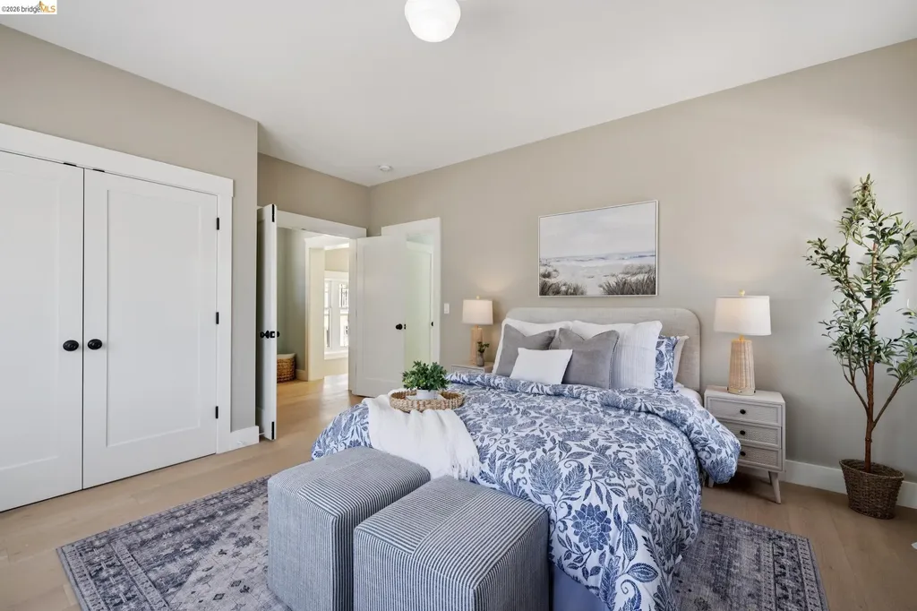 4430 Howe Street Oakland CA 94611