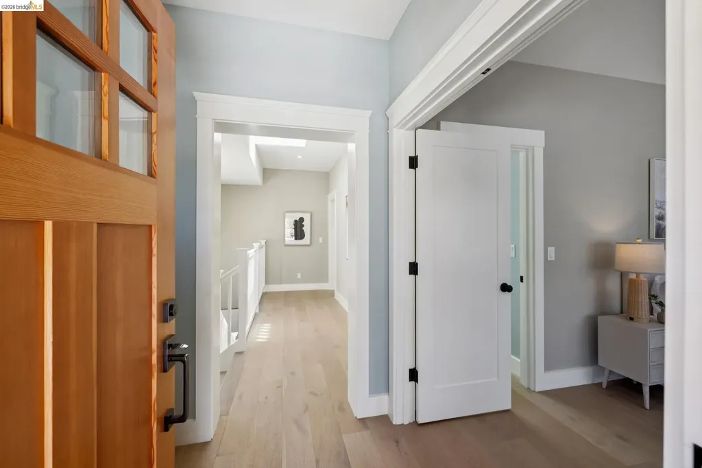 4430 Howe Street Oakland CA 94611