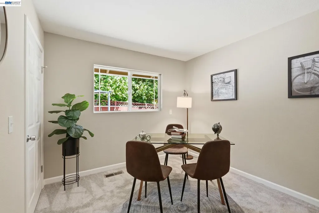 210 Amend Court El Sobrante CA 94803