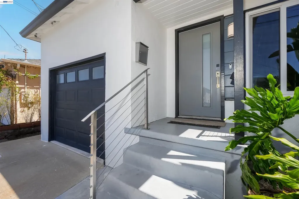 25826 Bryn Mawr Avenue Hayward CA 94542