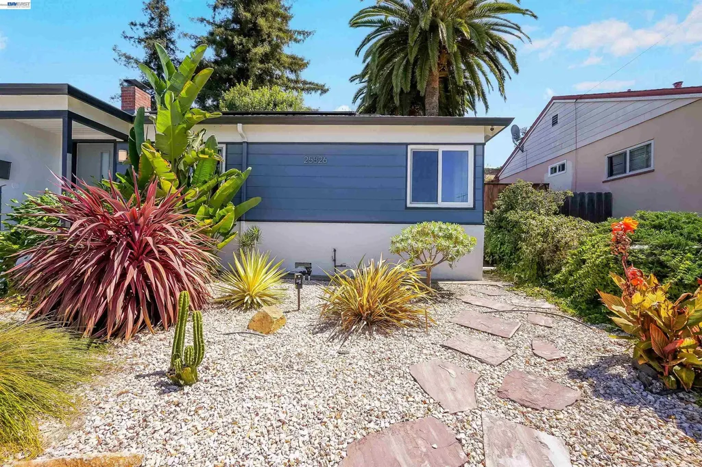 25826 Bryn Mawr Avenue Hayward CA 94542