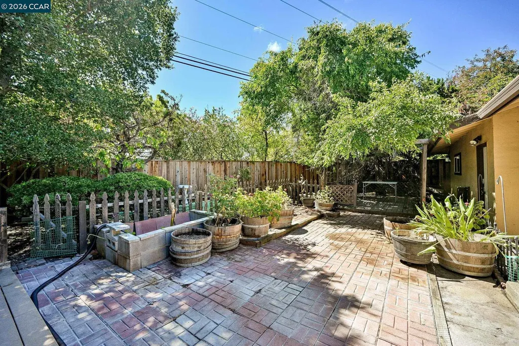 1240 Sherlock Way Concord CA 94521