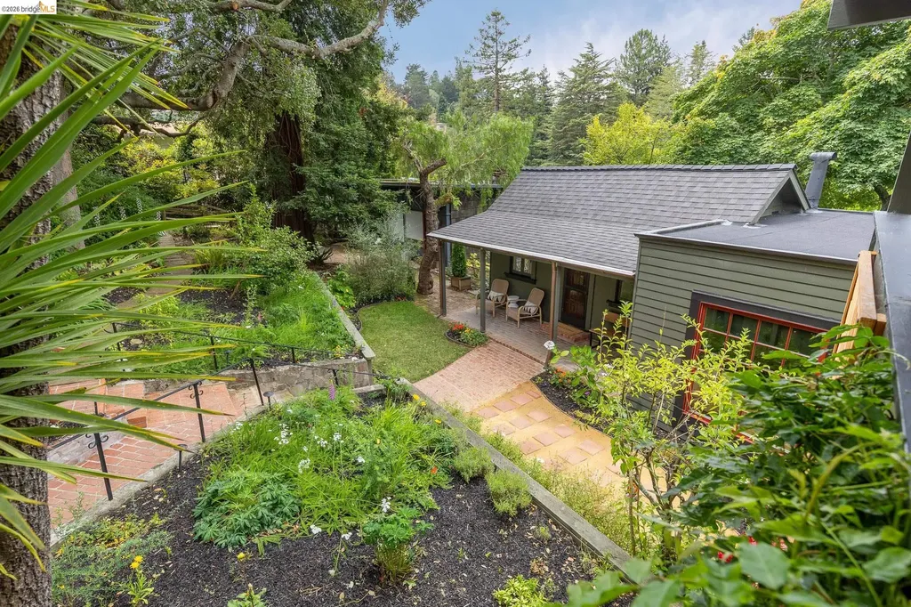 1101 Mountain Boulevard Oakland CA 94611