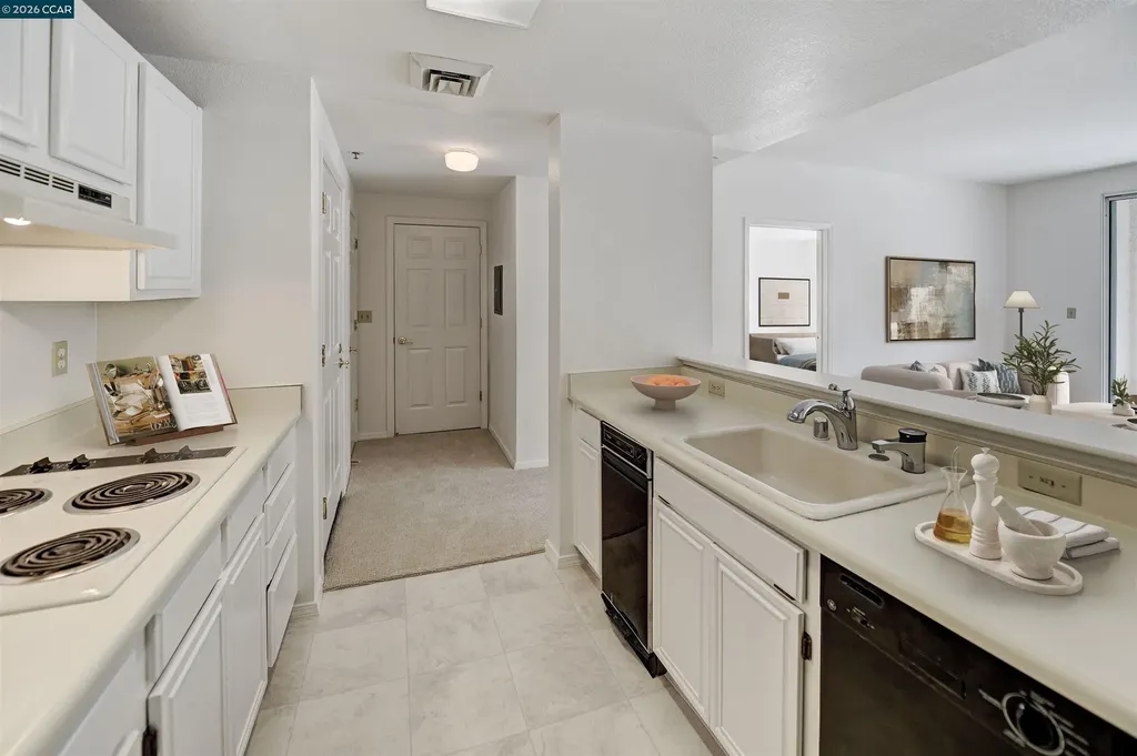 1840 Tice Creek Drive Walnut Creek CA 94595