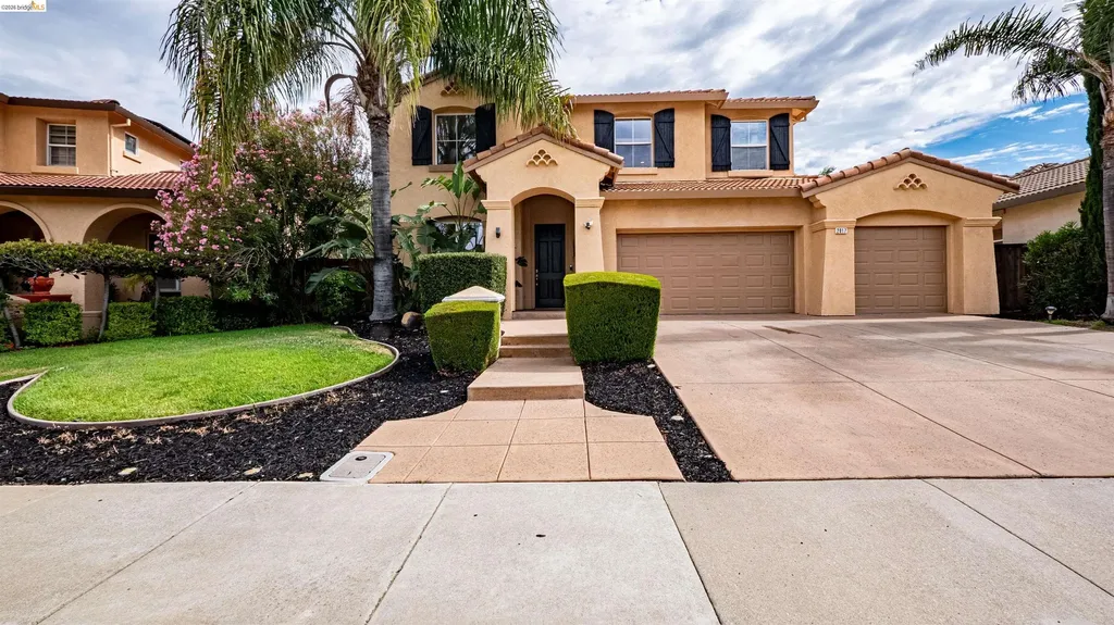 2017 Tioga Pass Way Antioch CA 94531