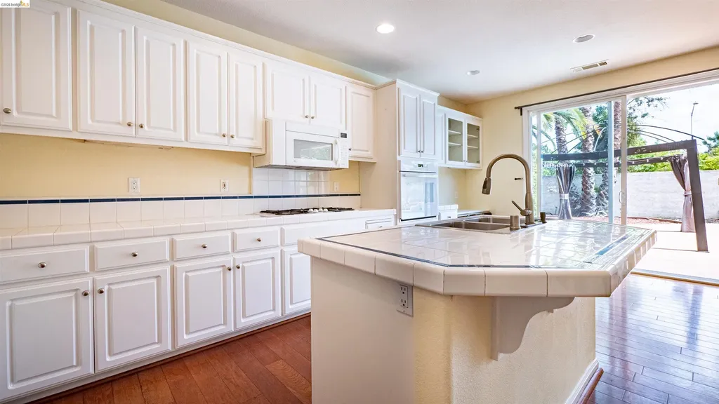 2017 Tioga Pass Way Antioch CA 94531