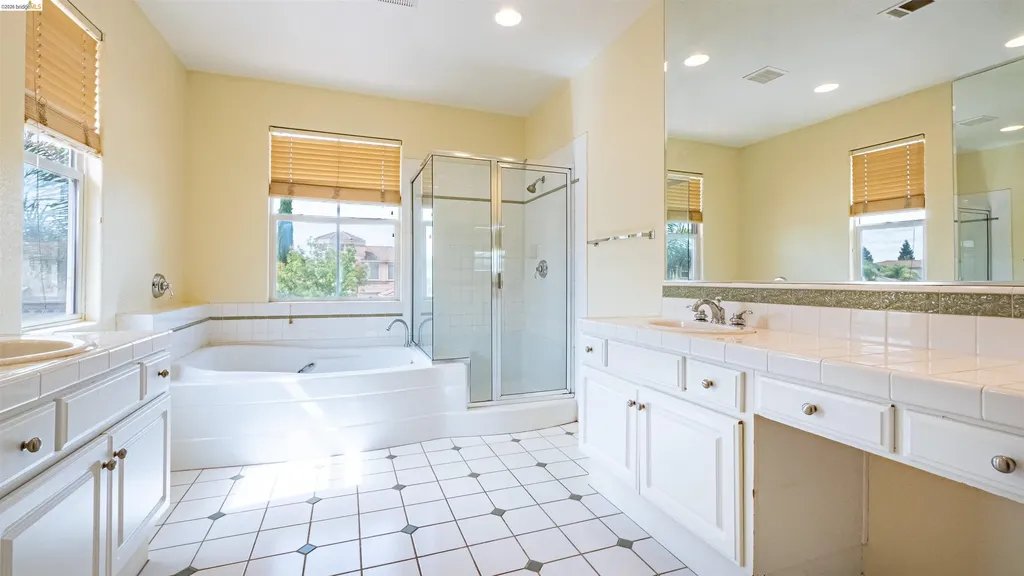 2017 Tioga Pass Way Antioch CA 94531