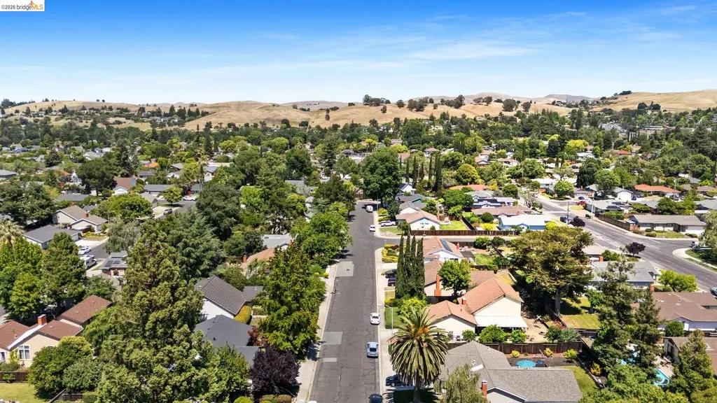 2715 Lyon Circle Concord CA 94518