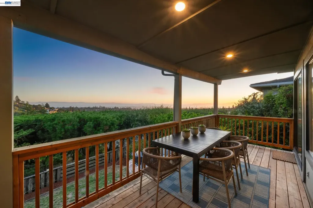 6957 Armour Drive Oakland CA 94611