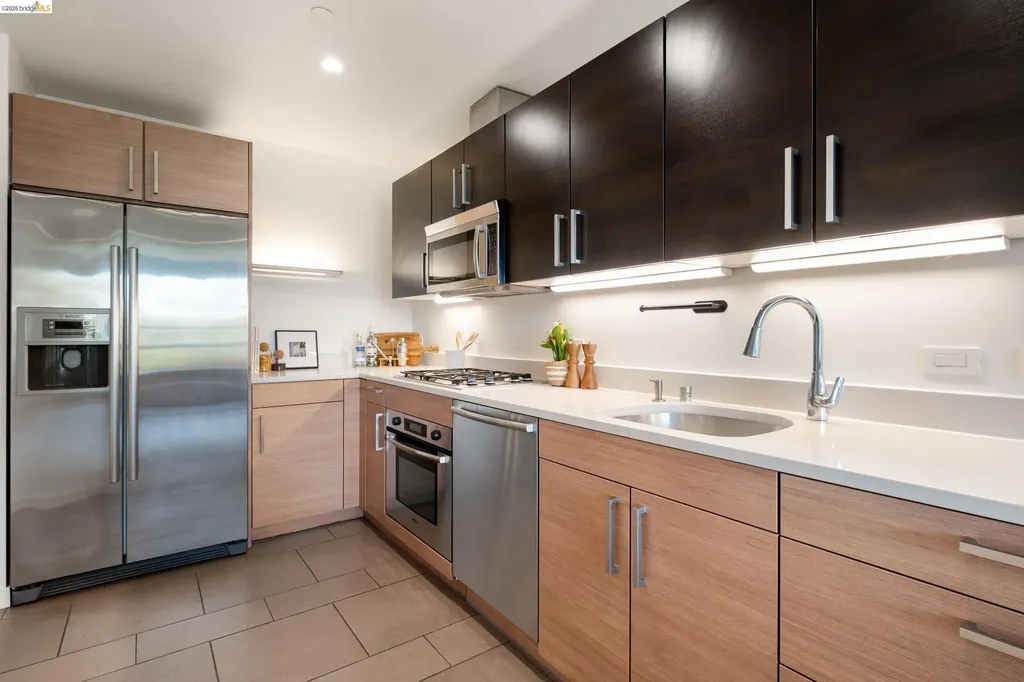 6465 San Pablo Avenue Oakland CA 94608