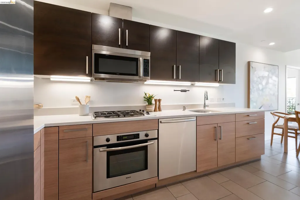 6465 San Pablo Avenue Oakland CA 94608