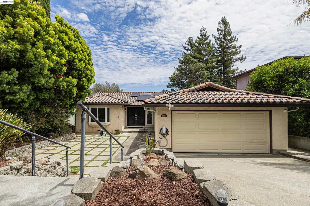 3060 Todd Court Castro Valley CA 94546