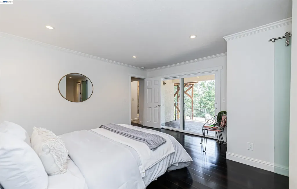 3060 Todd Court Castro Valley CA 94546