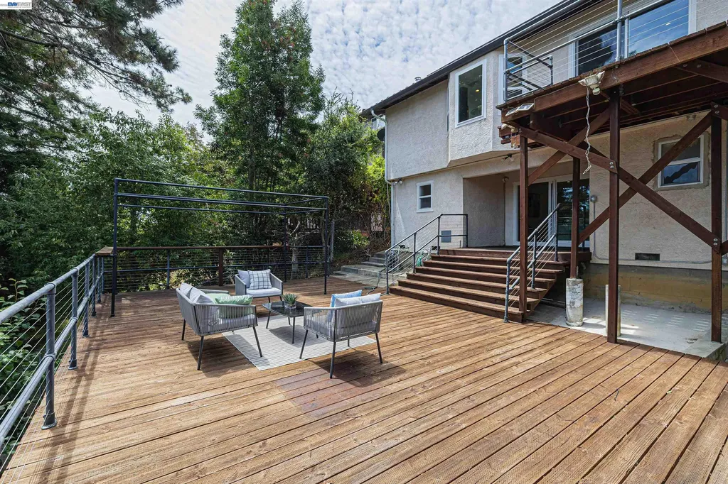3060 Todd Court Castro Valley CA 94546
