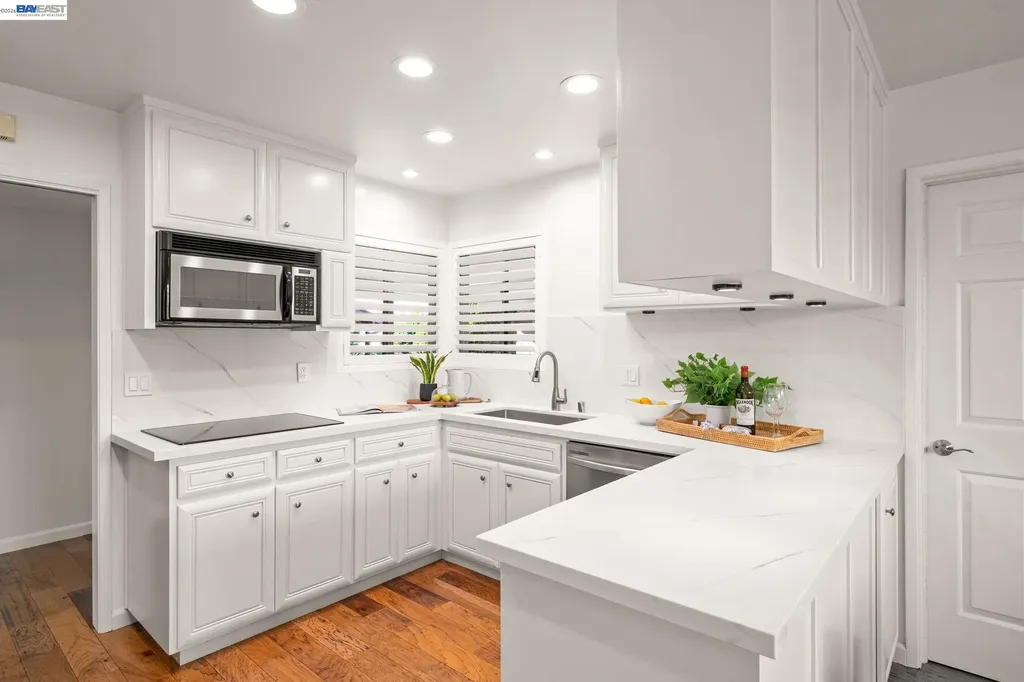 35597 Galen Place Fremont CA 94536